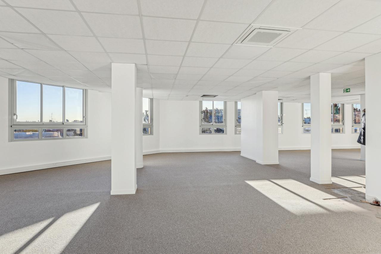 Bureau Paris 318m² Location bureau Paris OLBUR2317262 8